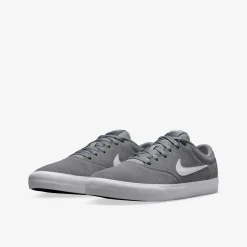 Nike Charge Herren Sneaker Low-Herren Sneaker