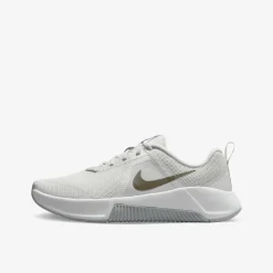 Nike ​ MC Trainer3 Damen Sneaker Low-Damen Sportschuhe | Sneaker