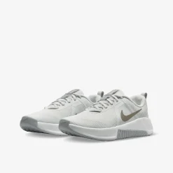 Nike ​ MC Trainer3 Damen Sneaker Low-Damen Sportschuhe | Sneaker